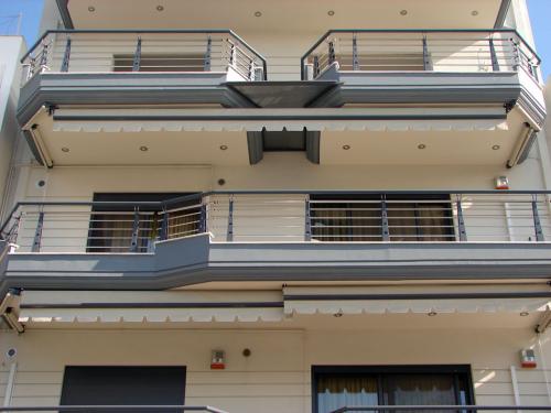 me-spastous-vrachiones-46